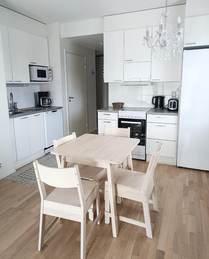 North Path Apartments โรวานิเอมิ ภายนอก รูปภาพ